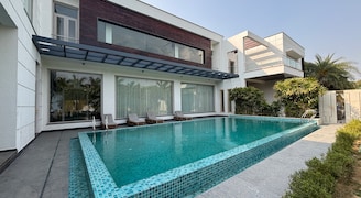 Country Homes in Delhi: Legal Status, Size, and Property Tax