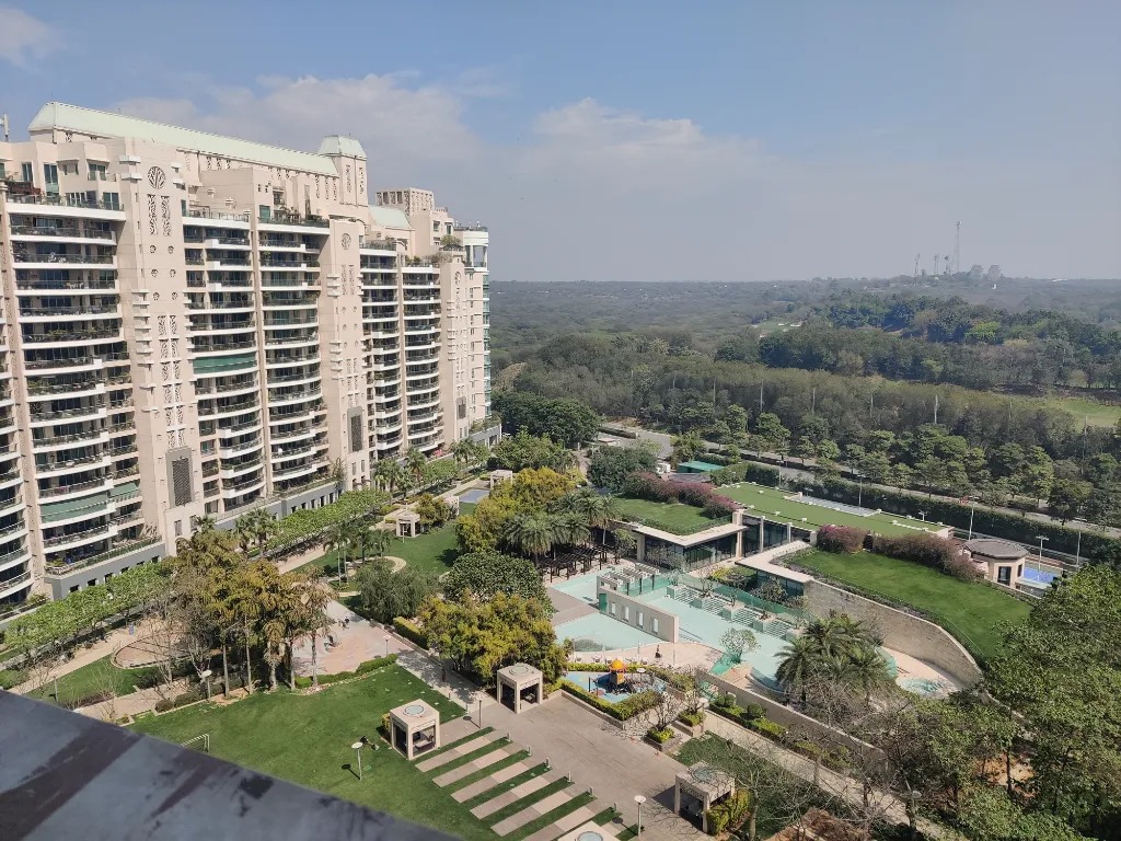 dlf-aralias-dlf-phase-5-gurgaon-2