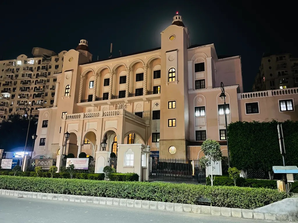 dlf-carlton-estate-dlf-phase-5-gurgaon-1