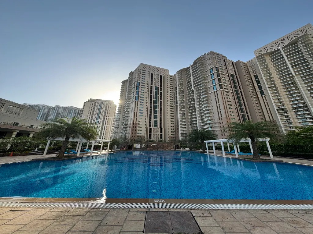 dlf-park-place-sector-54-gurgaon-4