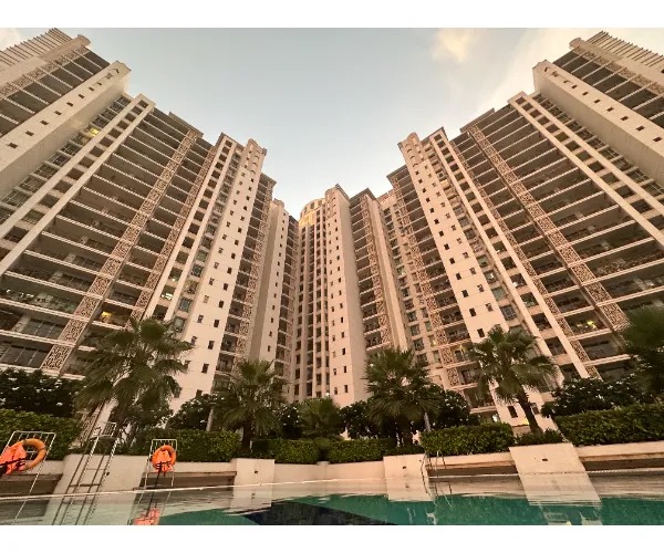 dlf-the-summit-sector-54-gurgaon-main
