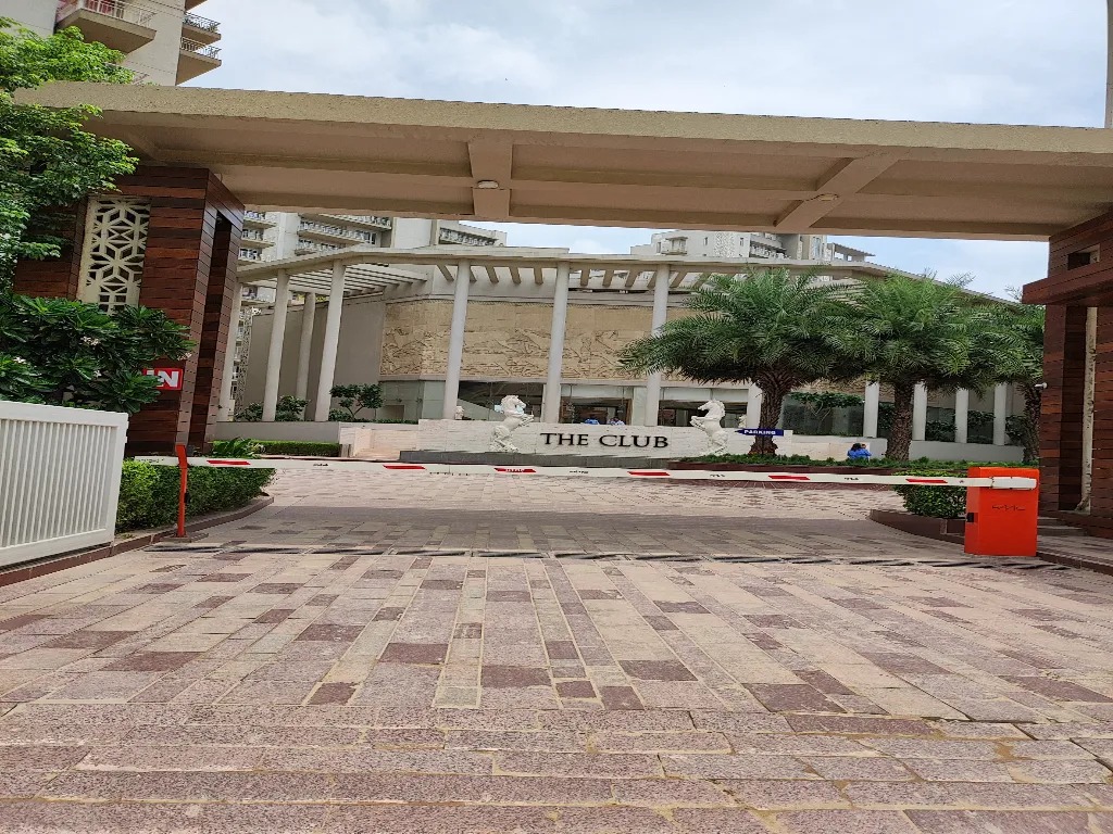 puri-diplomatic-residences-sector-111-gurugram-1
