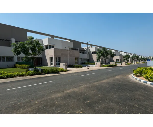 vatika-signature-villas-sector-82-gurgaon-main